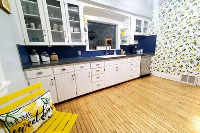 Image de Spacious|Full Kitchen|Firepit|Office