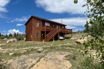 Image de Stunning Secluded Mtn Getaway, Picturesque Views