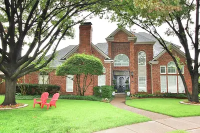 Image de Cheerful 4-bedroom residential home with pool!