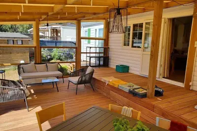 Image de Charmant Mobile-home 6 personnes sur terrain privé à 200 m de la plage, parking
