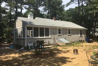 Image de Pitch Pines - Cape Cod Cottage in Eastham