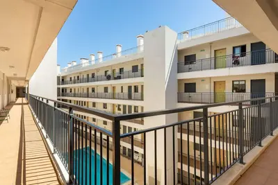 Image de Joli appartement pour 4 personnes avec piscine, climatisation, Wifi, Tv et balcon