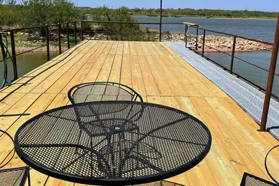 Image de On Lake Fort Phantom Hill Lake with a dock out to the water!