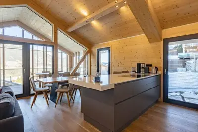 Image de Premium mit 3 Sz, Sauna&Aussenbadewanne by Interhome