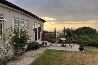 Image de Dorset View, pet friendly, with a garden in Ibberton