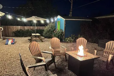 Image de Cozy Denver Oasis • Games & Firepit • Blazing Wifi