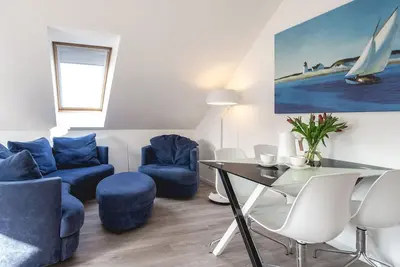 Image de Haus 5 Elemente- Fewo Wasser mit Terrasse und Bio-Kamin - Fewo Wasser mit
