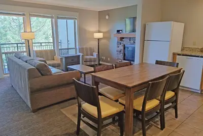 Image de Seventh Mountain Resort - Cute 3 Bedroom Condo with Fireplace - 823