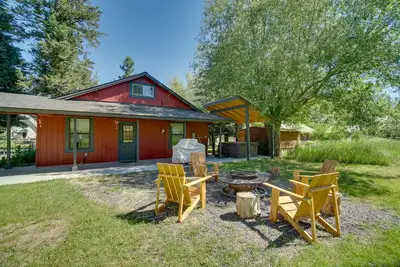 Image de 'Deer Hollow' Home < 1 Mi to Payette Lake!