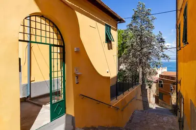 Image de Appartement \"Casa la Fortezza\" près de la plage avec terrasse et Wi-Fi
