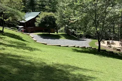 Image de Secluded Mountain Home Nestled in a Private River Community, Wi-Fi, Fire Pit,