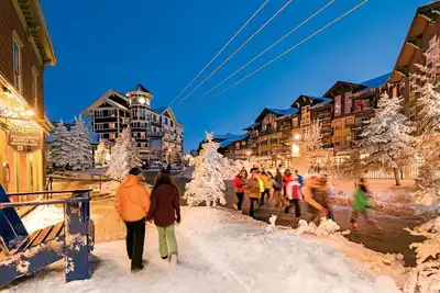 Image de 1st Floor - Bedroom + Sleeper Sofa, 1 Bath with Mountain Views & Ski In/Ski Out