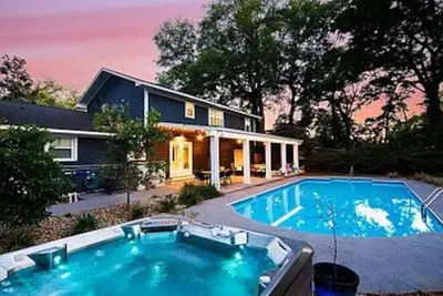 Image de Spacious James Island 4br/3. 5ba House with Pool!