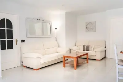 Image de Comfortable apartment on the beach's first line.