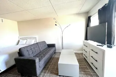 Image de Stay in the Heart of Downtown!