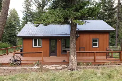 Image de Remote cabin on 40 acres with wildlife and no distractions.