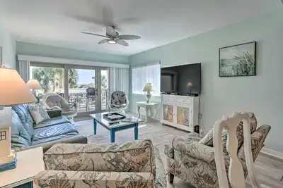 Image de Palmetto Dunes Villa w/ Views: Steps to Beach!