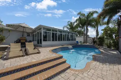 Image de The Palm Island Villa Luxury 4 Bedroom Waterfront Home