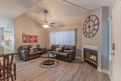 Image de Lake View Condo: Comm Htd Pool, Spa, Pickleball Cts, King Beds & TVs Both BRs