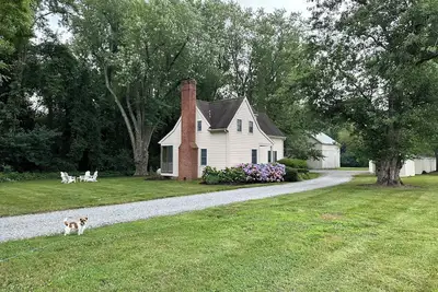 Image de Chesapeake Eastern Shore, Chestertown Md, waterfront with shared pool and dock.