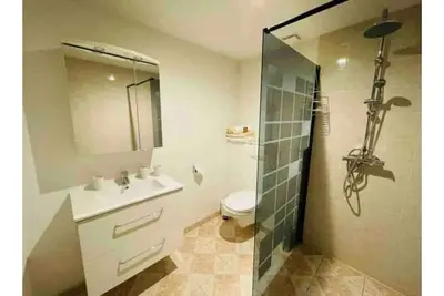 Image de Zewwelatreppler, Grange Design