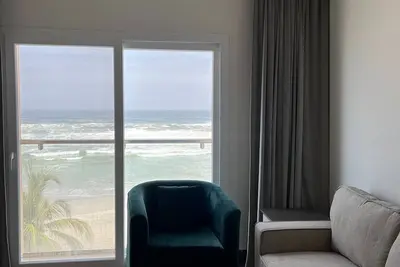 Image de beach front studio