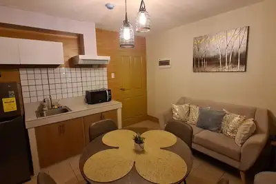 Cozy Mika's Home located at the Heart of Dumaguete (Two  Bed Rooms Condo  Unit )