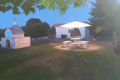 Image de Historic villa with trulli in Valle D'itria surrounded by nature