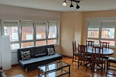 Image de Spacious and bright apartment near the beach. . ! !