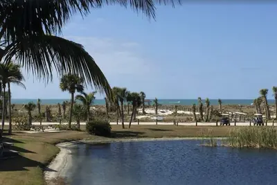 SeaSalt:  Oceanview condo with pool!