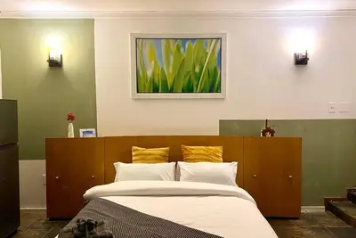 Adorable Room House Share with pool & lappa