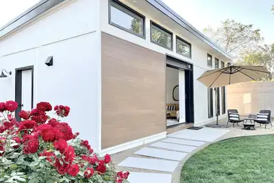 Image de Brand New 2 bedroom+2 bath Casita, close to everything