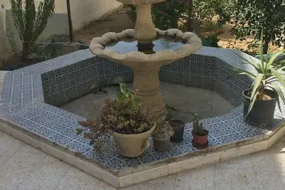 Image de Cosy, warm house, with patio, ideally placed