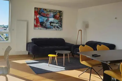 Image de Prestige apartment facing the beach, center Royan