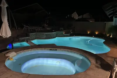 Image de illumination bay resort