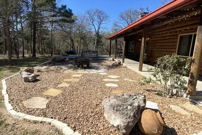 Image de Paradise at Bucek Lane