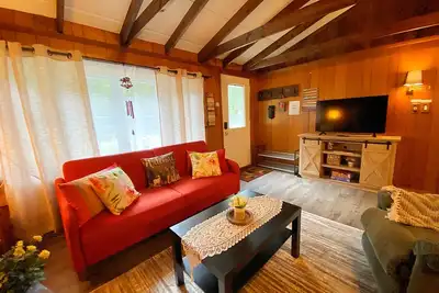 Image de Beautiful Pocono Mountains Cabin -Hiking/ Fishing/Kayaking-Gated Lake Community!