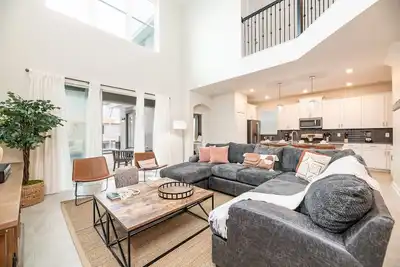 Image de Last Minute Disney! Private Pool, Hot Tub, Game Room & Themed Bedrooms. Book Now! #48515