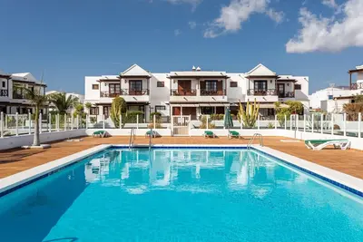 Image de Villa Celia près du front de mer