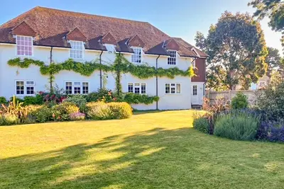 Image de Apartment 9 Barton Manor - Uk40051