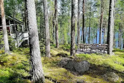 Image de Silent, fantastic cottage by lake, private area, sauna and boat Minttu