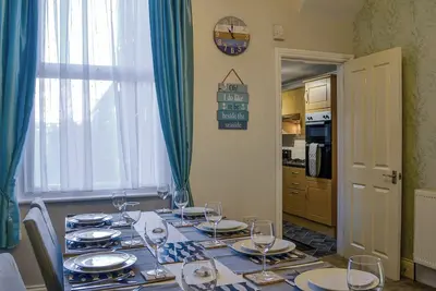 Image de This holiday home has two reception rooms and is perfect for large families.