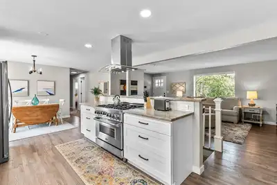 Image de South Denver Ranch • 4 Br • Ideal for Groups