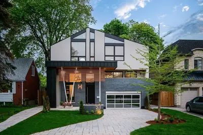 Image de Brand New Modern Mansion