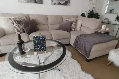 Image de Lovely 1br City Line Ave gem