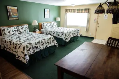 Image de 0124) Candy Suite 124