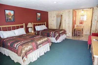 Image de 0129) Candy Suite 129