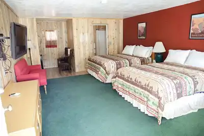 Image de 0130) Candy Suite 130