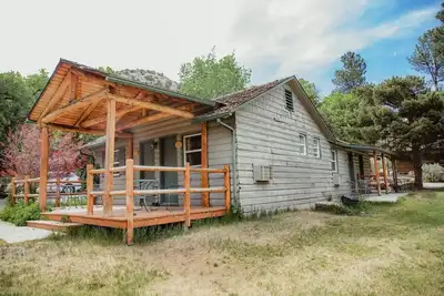 Image de Stagecoach Stop Cabin