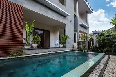 Image de Central Ubud Modern Apartments + Private Kitchen